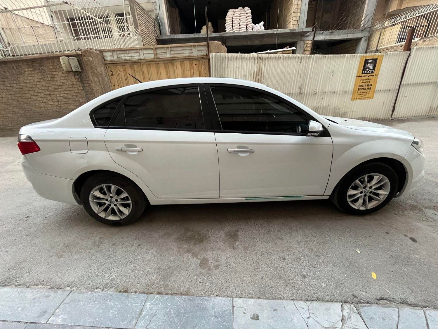 برلیانس H330 اتوماتیک 1650cc، مدل ۱۳۹۷|خودرو سواری و وانت|اصفهان, سیچان|دیوار