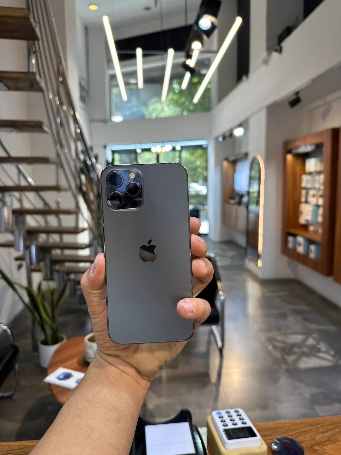 ایفون iphone 12promax256zaaباشرایط ویژه|موبایل|کرج, فاز ۲ مهرشهر|دیوار