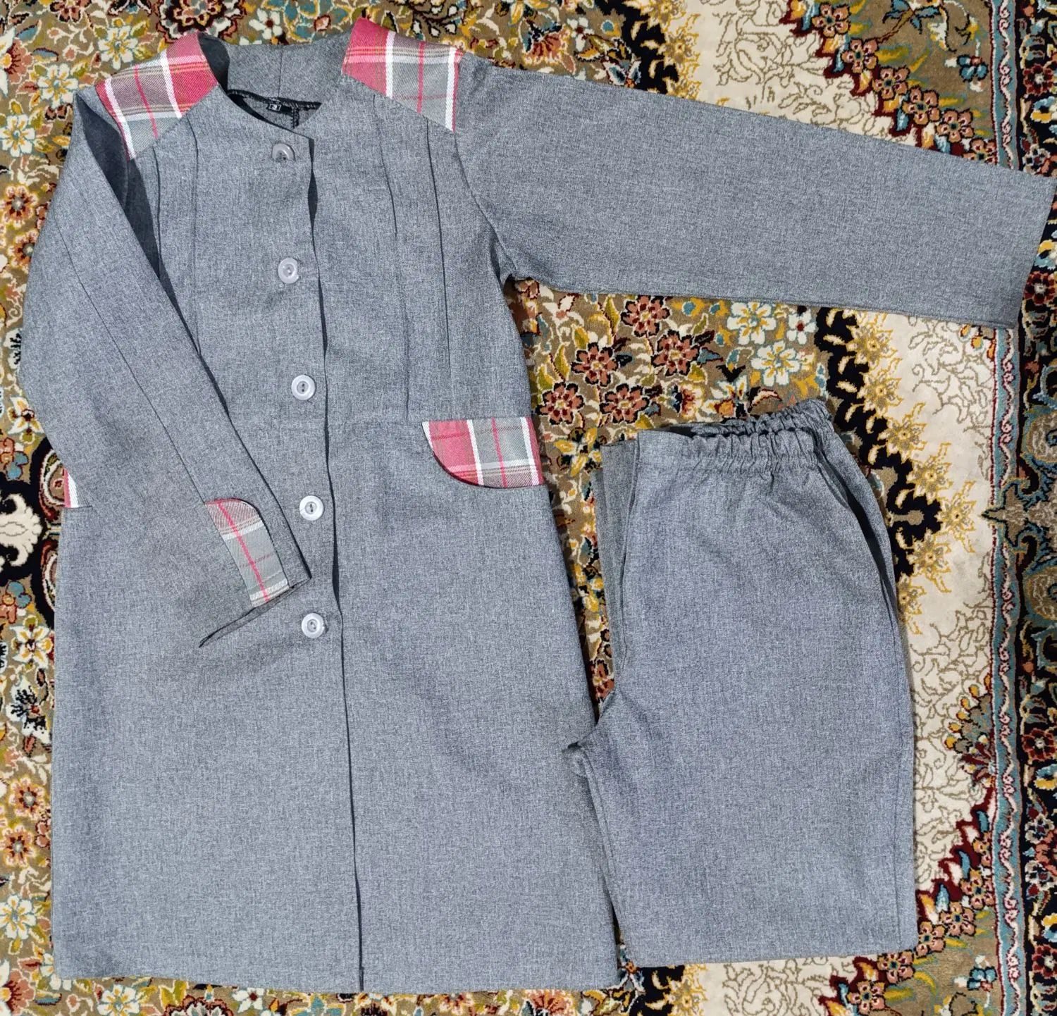 فرم دبستان سایز۳|کفش و لباس بچه|مشهد, شهرک رازی (شهرک غرب)|دیوار