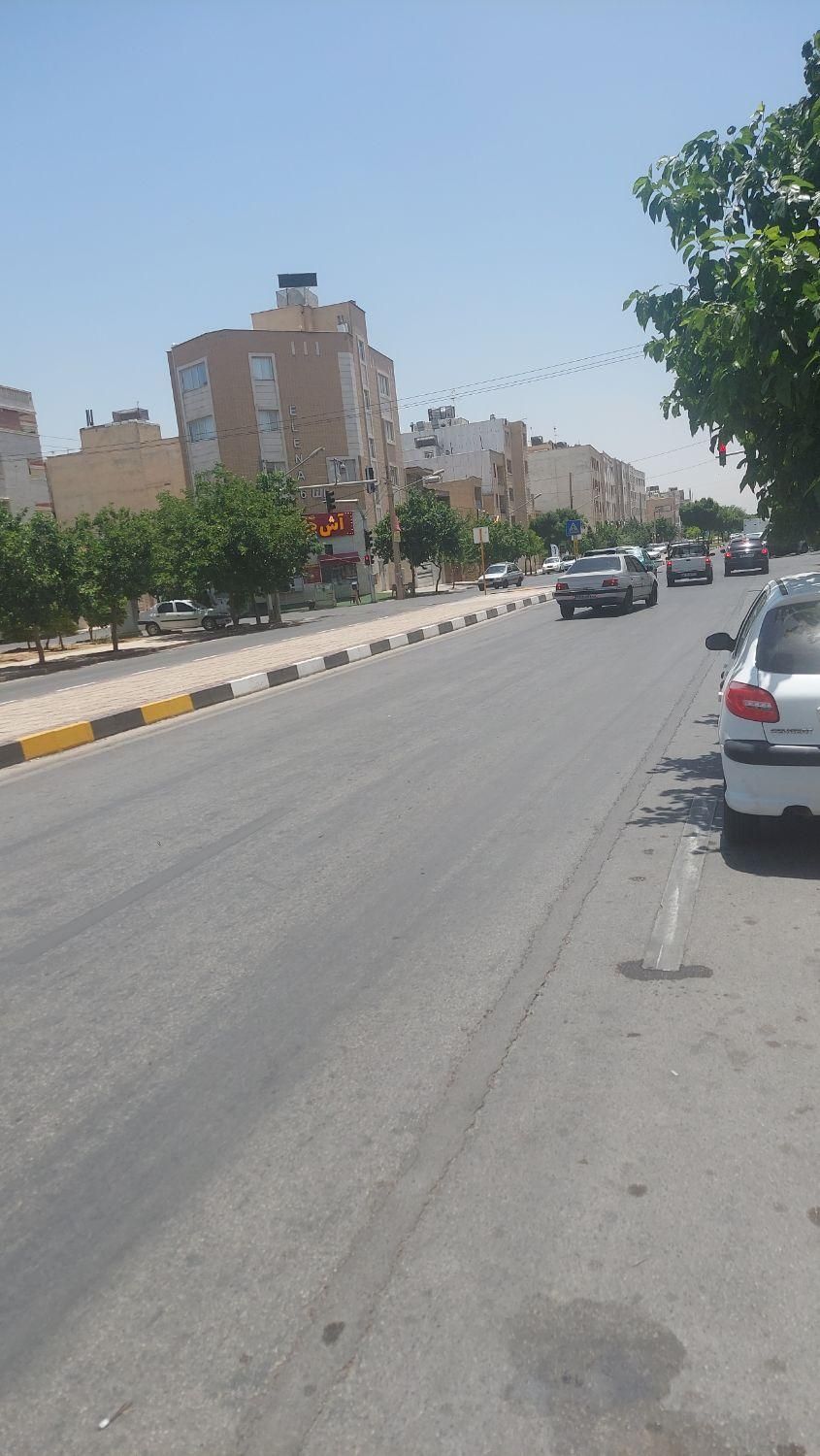 ویلایی ۲ طبقه ،درب ساخت،سفیر جنوبی،میدان پاسارگاد|فروش خانه و ویلا|شیراز, شهرک سراج‎|دیوار