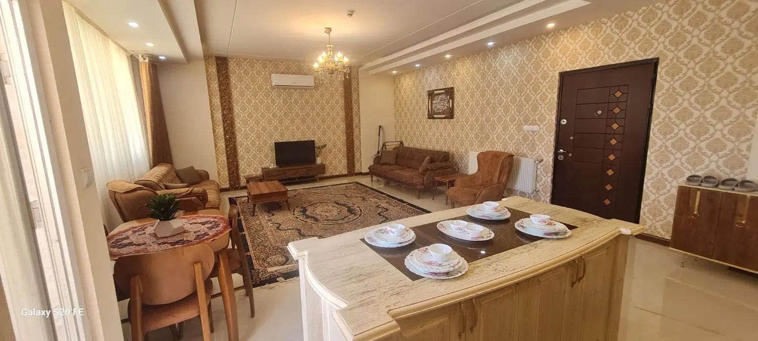 آپارتمان لوکس خ امام رضاپاسخگویی ساعت۱۲ ظهر به بعد|اجارهٔ کوتاه‌مدت آپارتمان و سوئیت|مشهد, امام رضا (ع)|دیوار