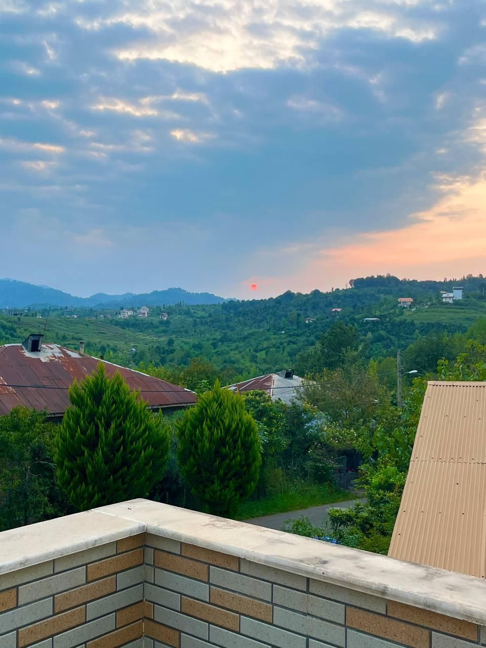 اجاره ویلا در روستای زیبای اکبرسرا اطاقور|اجارهٔ کوتاه‌مدت ویلا و باغ|لنگرود, |دیوار