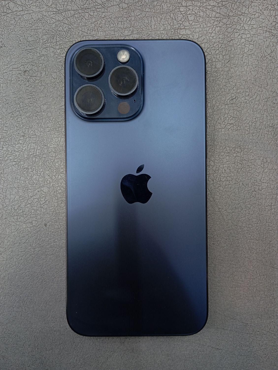 اپل iPhone 15 Pro Max با حافظهٔ ۲۵۶ گیگابایت|موبایل|مشهد, الهیه|دیوار