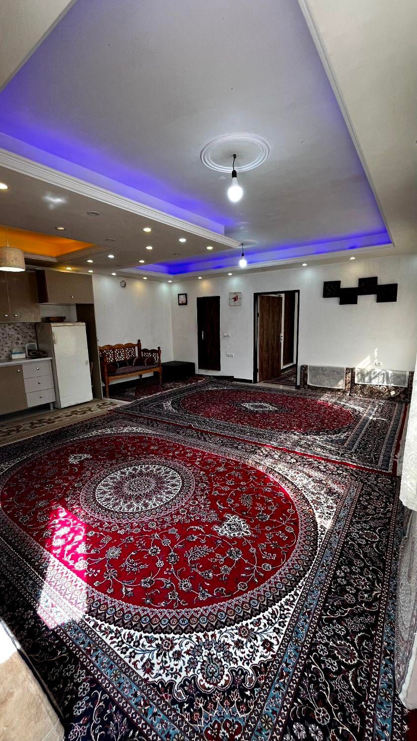 باغچه شهرکی فول امکانات روبروی بیمارستان شریعتی|فروش خانه و ویلا|مشکین‌دشت, |دیوار