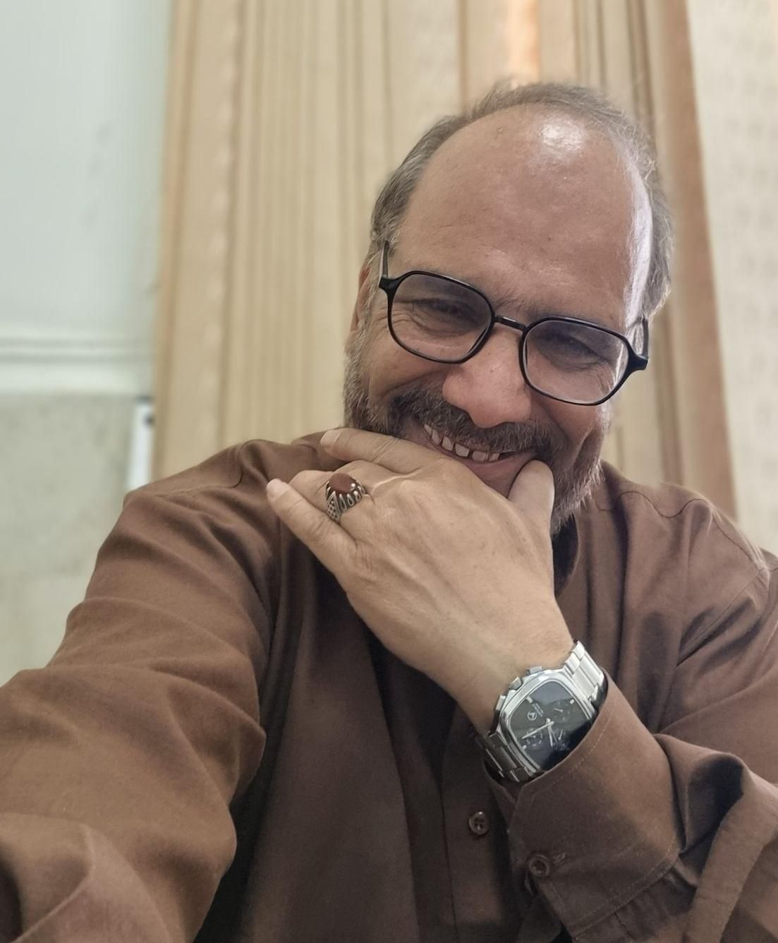 درخواست روانشناس، پرستار یا بهیار ویاماما|استخدام درمانی، زیبایی، بهداشتی|کرمان, |دیوار