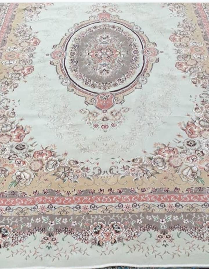 فرش ماشینی ۹متری سالم .کارکرده.رنگ کرم|فرش|تهران, شوش|دیوار