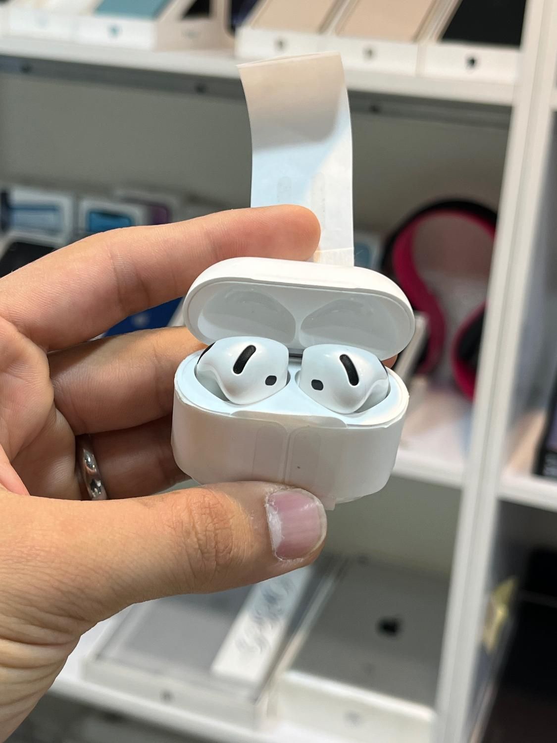Airpod 4 ANC مشابه اکبند گارانتی باقی مانده|لوازم جانبی موبایل و تبلت|کرج, کوی امامیه|دیوار