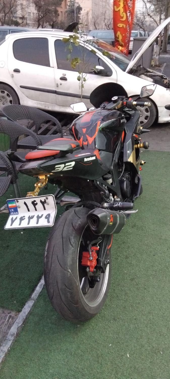 هیوسانگ GT 250 R|موتورسیکلت|تهران, طرشت|دیوار
