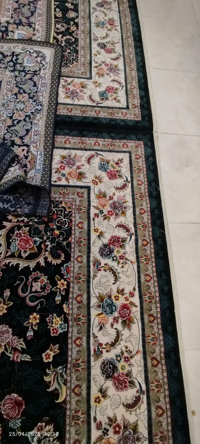 دوتا فرش 12متری700شانه2550تراکم جنس اصلی اکرولیک|فرش|نهاوند, |دیوار