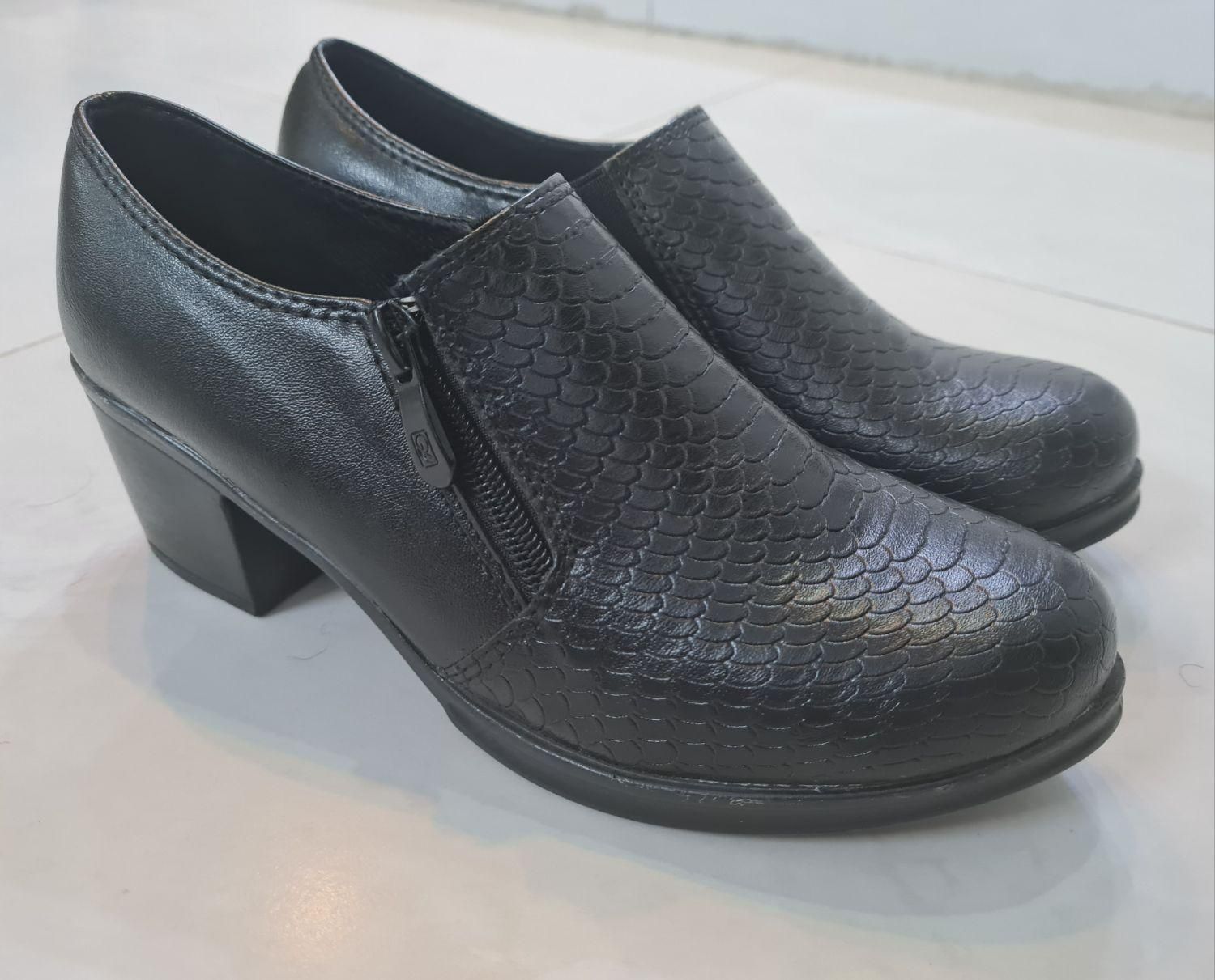 کفش زنانه|کیف، کفش، کمربند|ری, فیروزآبادی|دیوار