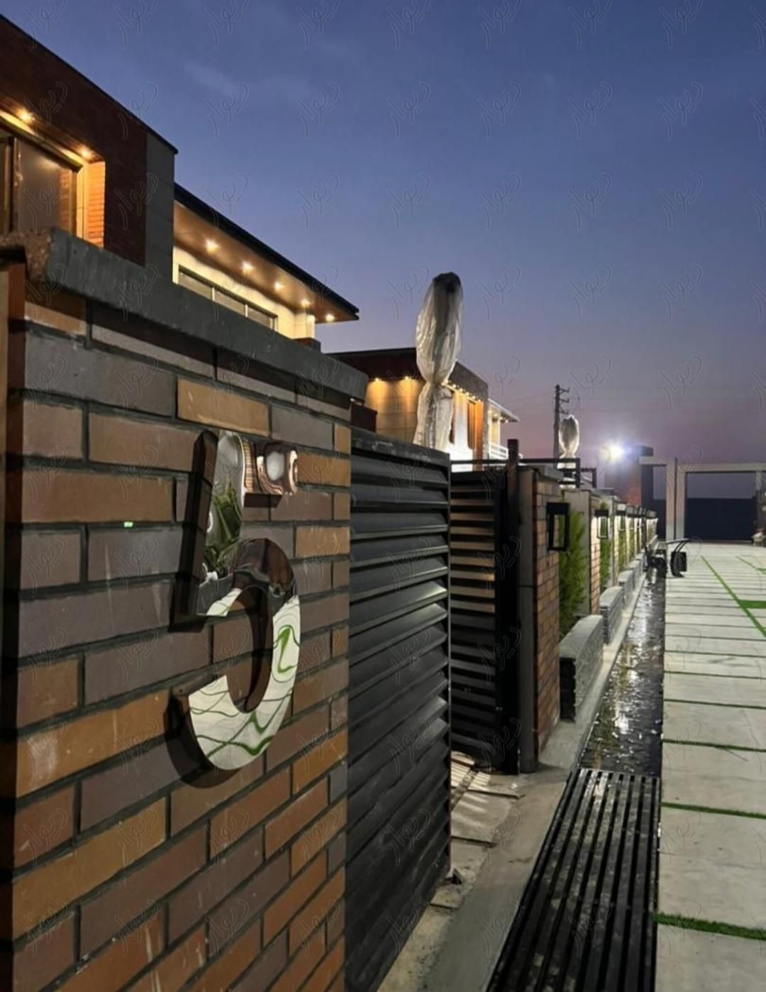 ویلایی شهرکی 580 متری سهیلیه شهرک زعفرانیه|فروش خانه و ویلا|کرج, مهرویلا جنوبی|دیوار