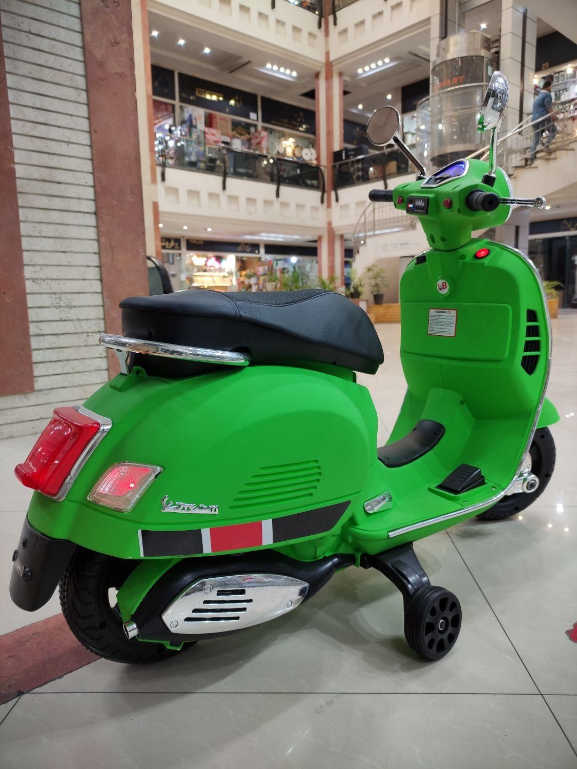 موتور شارژی وسپا|اسباببازی بچه|مشهد, مصلی (کارمندان اول)|دیوار