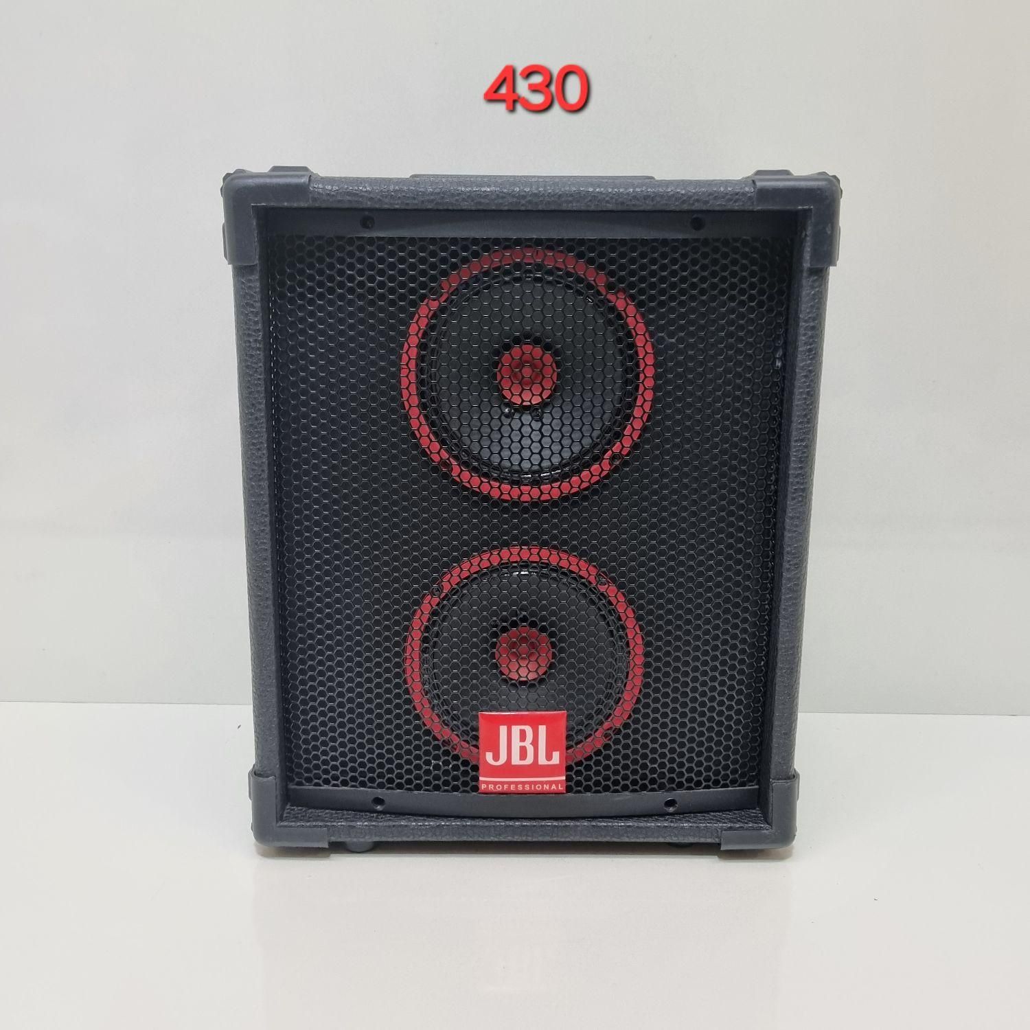اکو همراه jbl دو بلندگوی ۶ اینچ باند هیئت  گیتار|سیستم صوتی خانگی|تبریز, |دیوار