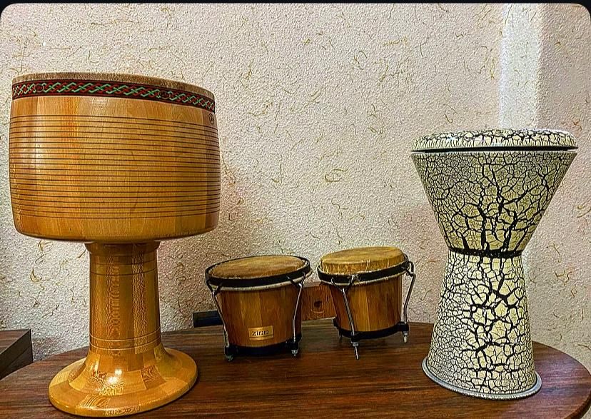 تنبک و بانگو و داربوکا|درام و پرکاشن|رشت, علی آباد|دیوار