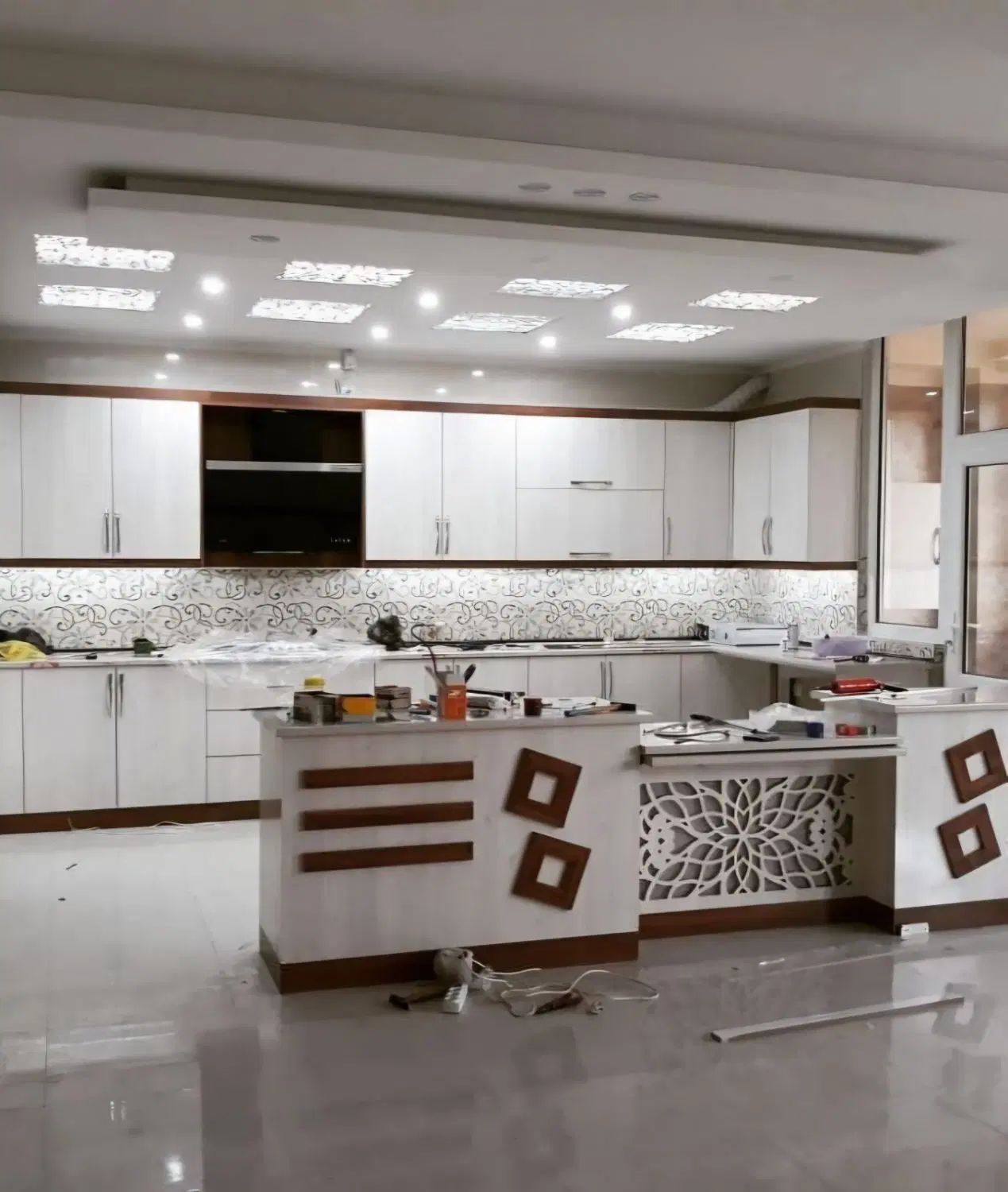 ساخت کابینت وکمد دیواری با بهترین قیمت|خدمات پیشه و مهارت|بندر ماهشهر, |دیوار