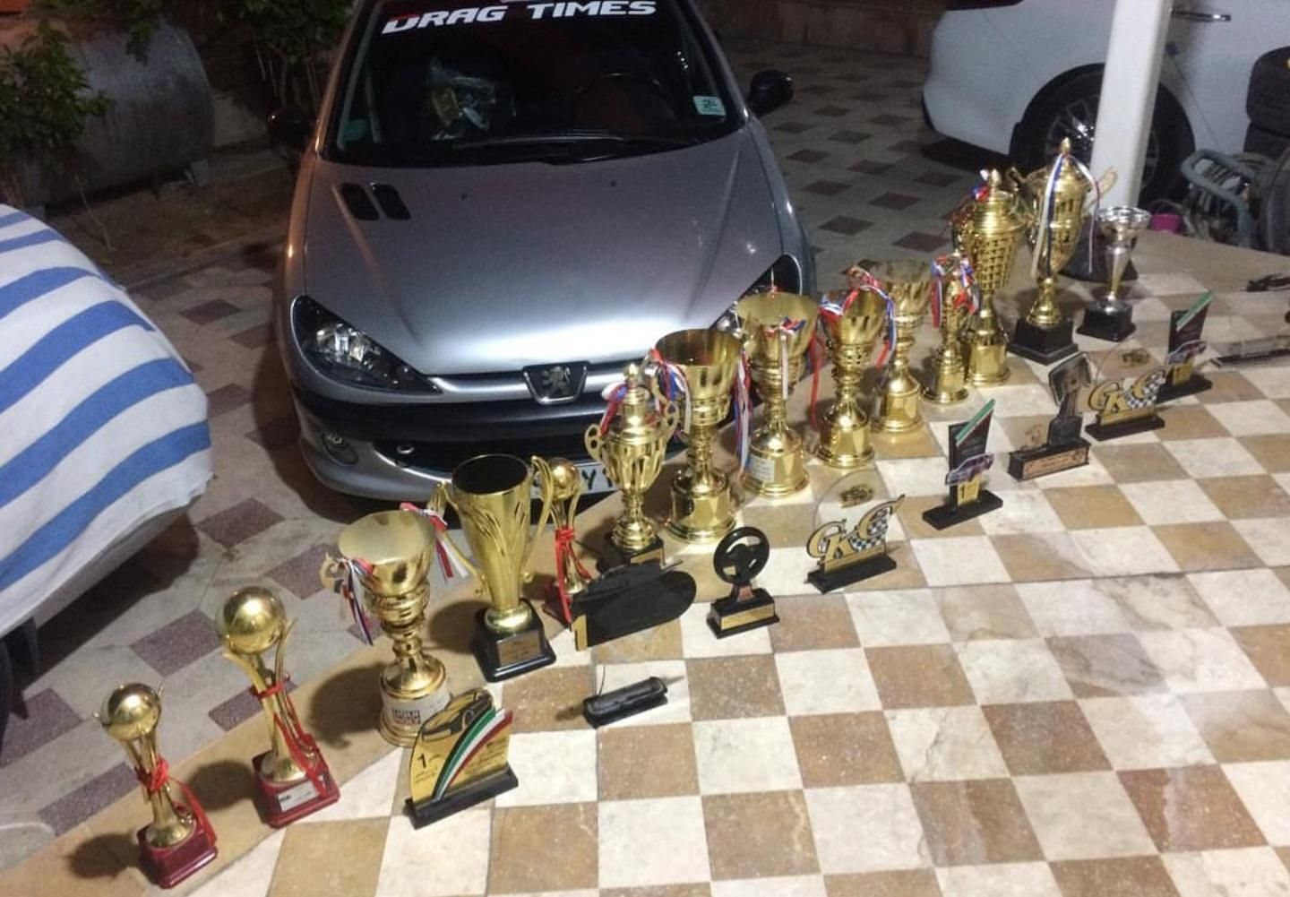 آموزش رانندگی تضمین۳جلسه/باقهرمان اتومبیلرانی کشور|خدمات آموزشی|شیراز, معالیآباد|دیوار