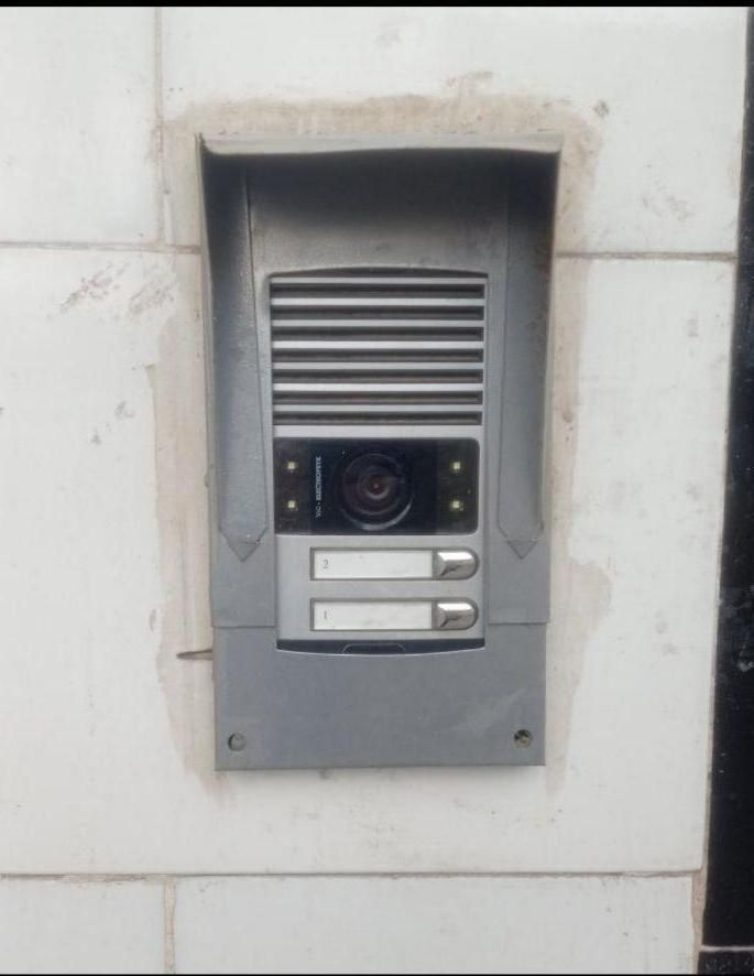 نصب تعمیر انواع آیفون های صوتی تصویری و دربازکن ها|خدمات پیشه و مهارت|مشهد, طلاب|دیوار