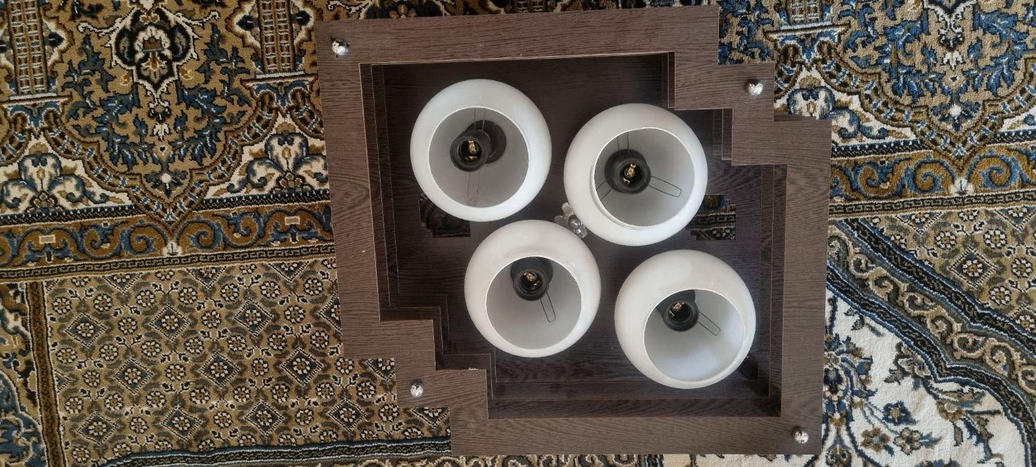 لوستر کلاسیک چوبی|لوستر و چراغ آویز|شیراز, شهرک گلستان|دیوار