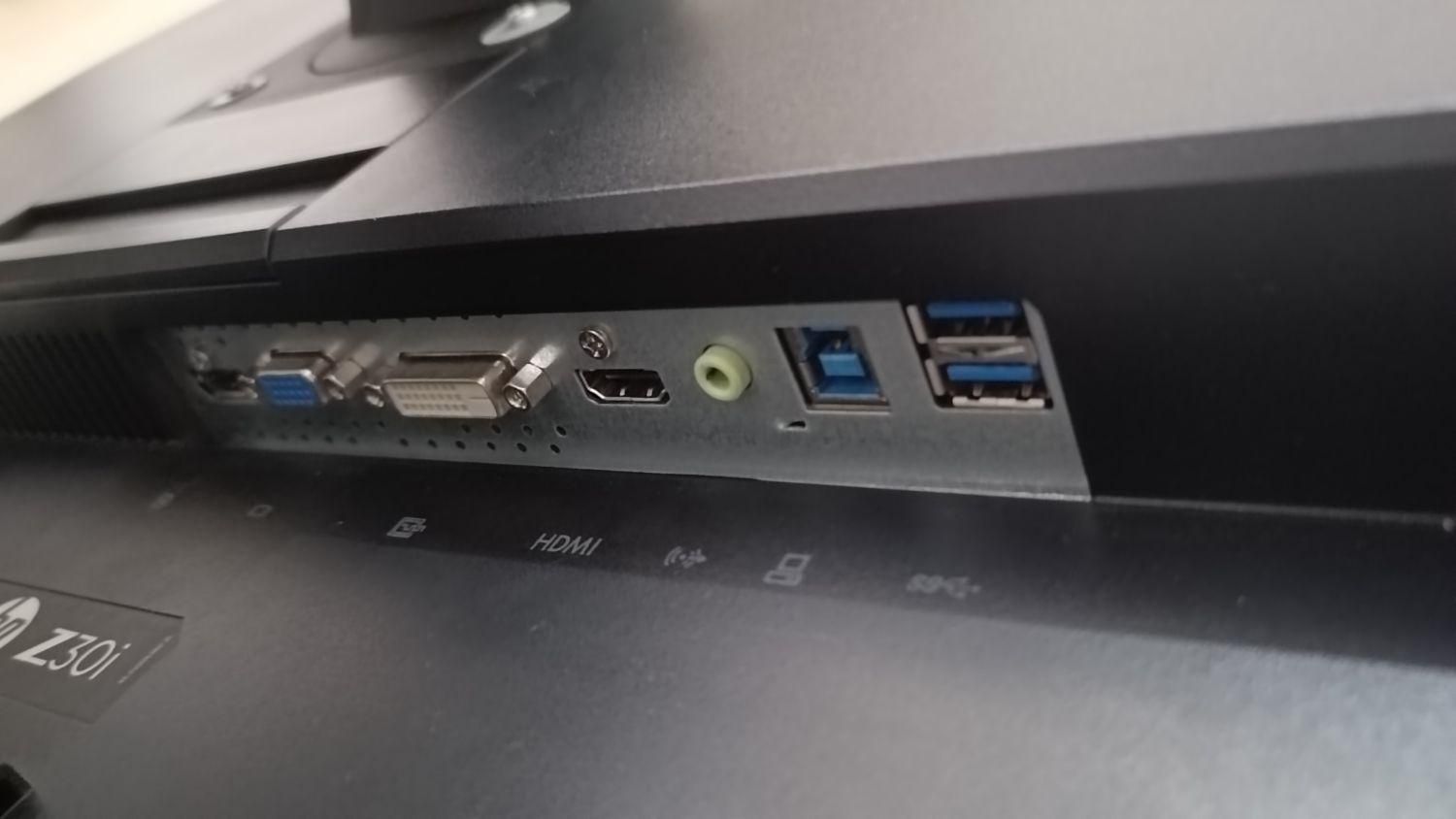 مانیتور hp سایز 30 اینچ 2K پورت hdmi و خروجی صدا|قطعات و لوازم جانبی رایانه|سنندج, |دیوار