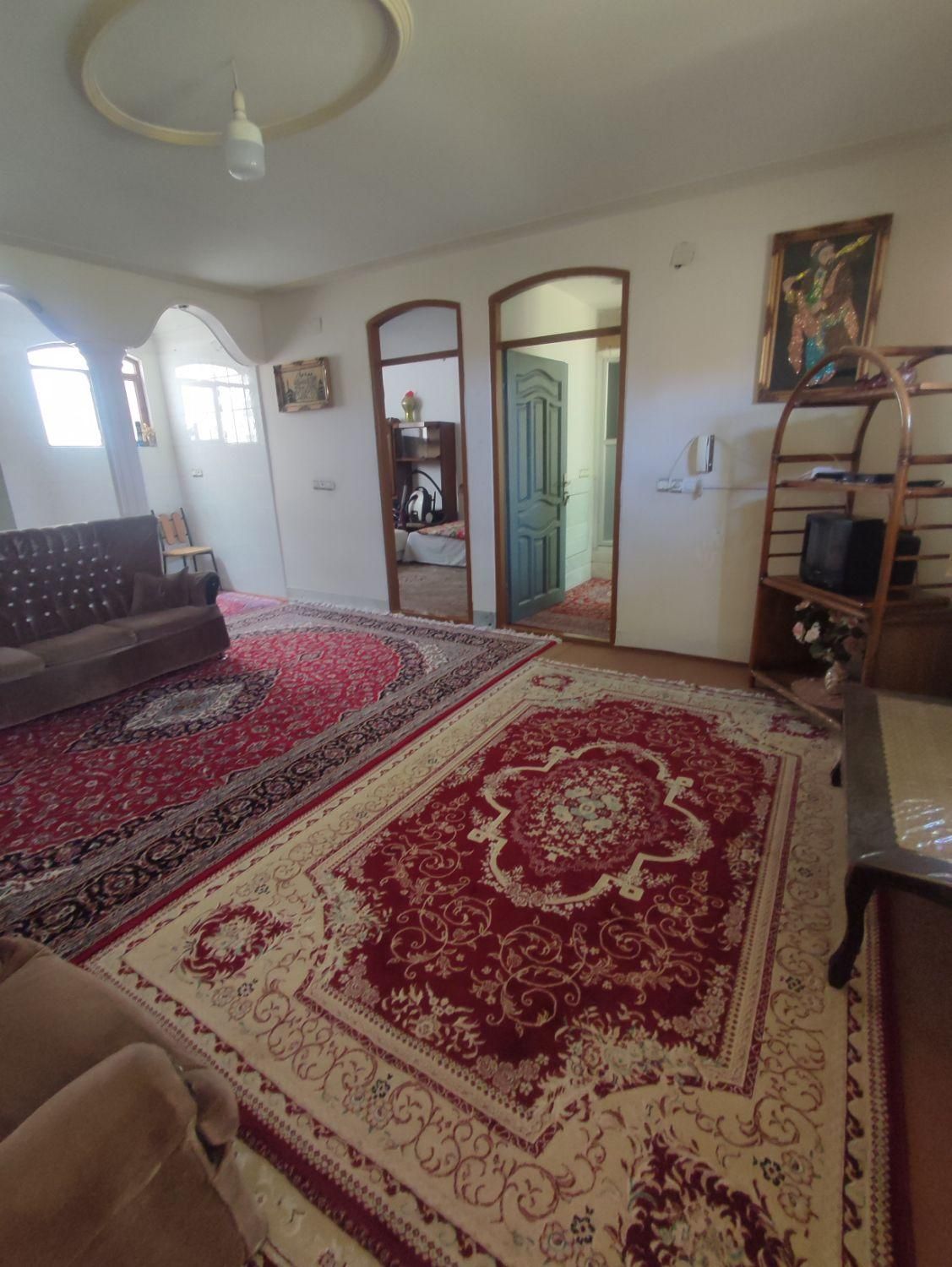 سوییت فوق امکانات مرکز شهر دارای آب تصفیه|اجارهٔ کوتاهمدت آپارتمان و سوئیت|کاشان, باهنر|دیوار