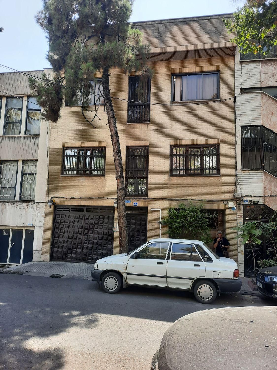 فروش 220 متر کلنگی جنوبی پاسداران|فروش زمین و ملک کلنگی|تهران, پاسداران|دیوار