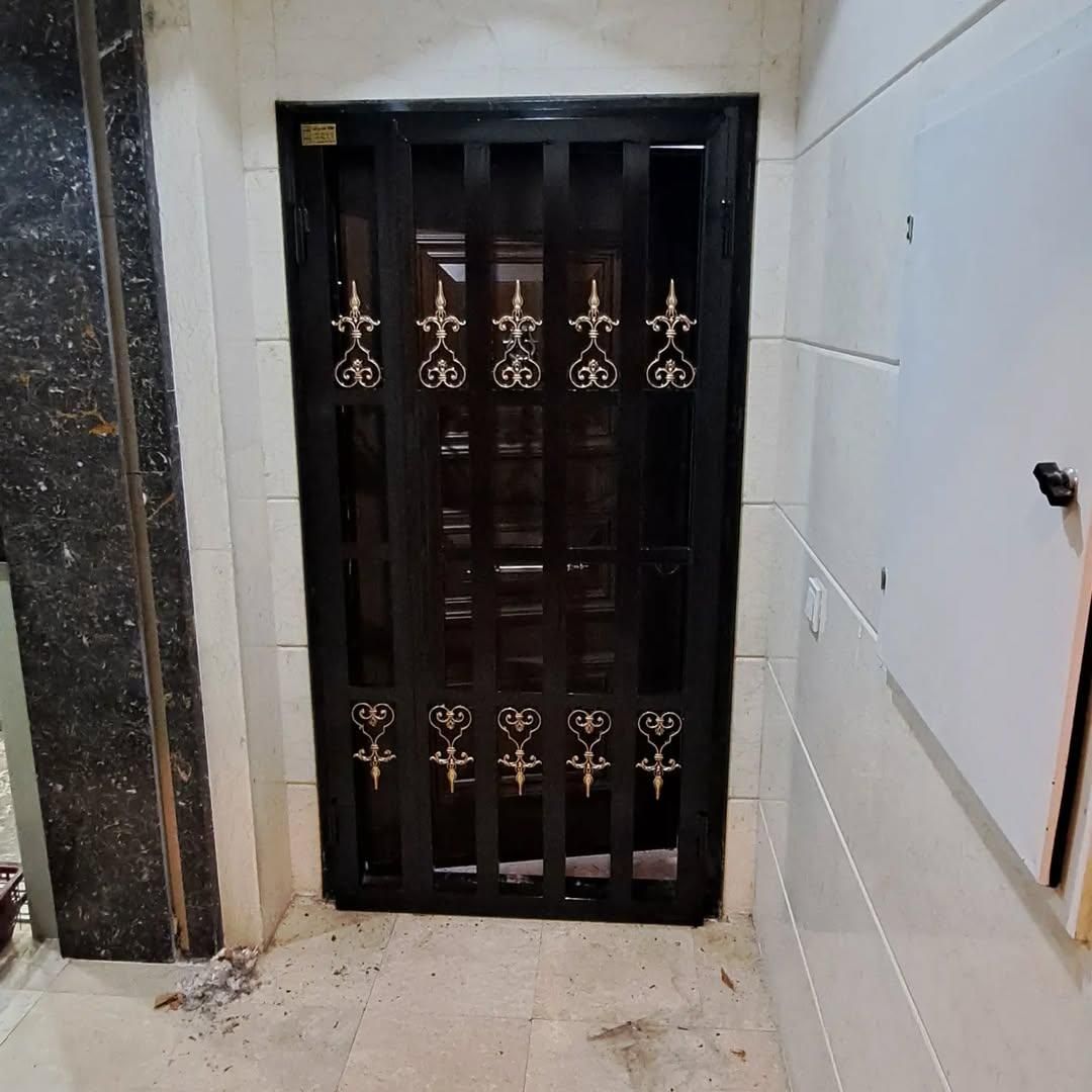 حفاظ ضد سرقت اهنی نرده ای محافظ درب نرده اهنی|خدمات پیشه و مهارت|کرج, حصارک بالا|دیوار