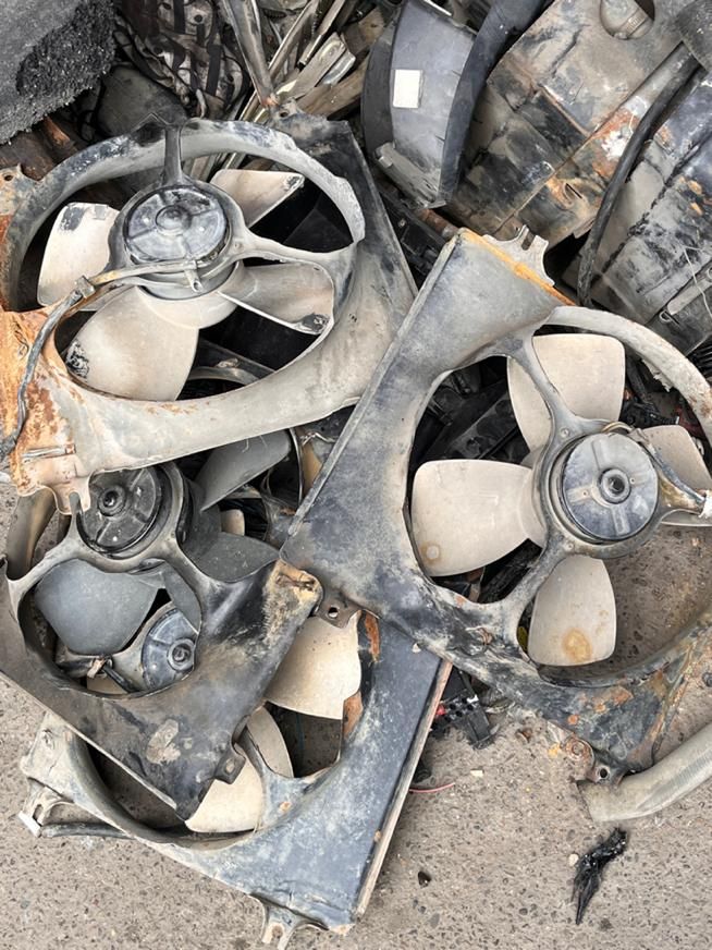 بازار قطعات استوک خودرو|قطعات یدکی و لوازم جانبی|رشت, حومه رشت|دیوار