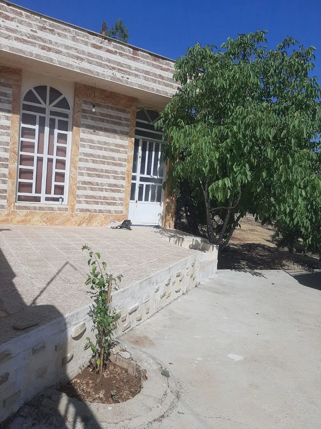 باغ سیخ دارنگون پرژور احرار نرگس متراژ 1800متر|فروش خانه و ویلا|شیراز, دارالرحمه|دیوار