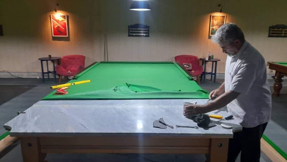 نصب میز بیلیارد وتعویض پارچه همراه با جابجایی|خدمات پیشه و مهارت|آمل, |دیوار