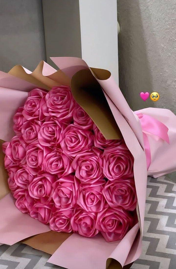 گل رز ربانی شاخه ایی ۲۰ و گل برای روز اول مهر|گل مصنوعی|رشت, پل تالشان|دیوار