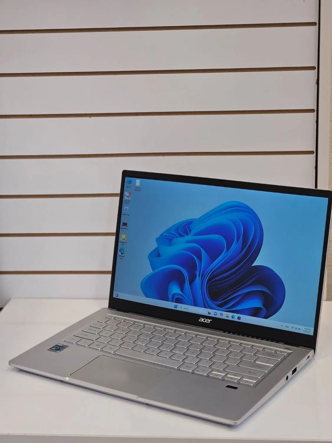 Acer Swift  سبک، تمام‌فلزی و قدرتمند|رایانه همراه|اردبیل, |دیوار
