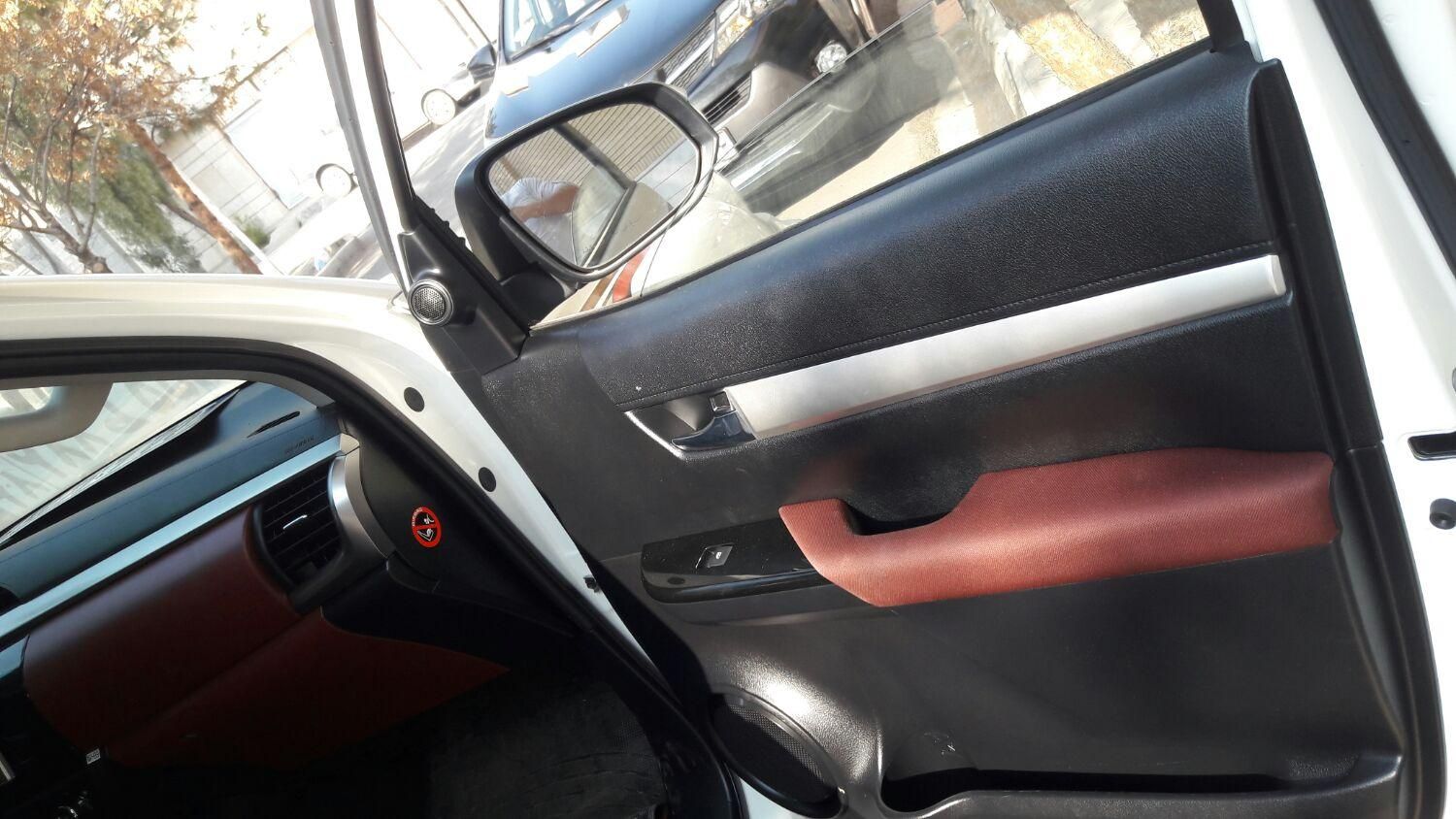 تویوتا هایلوکس دو کابین بلند، مدل ۲۰۱۶|خودرو سواری و وانت|تهران, ایران|دیوار