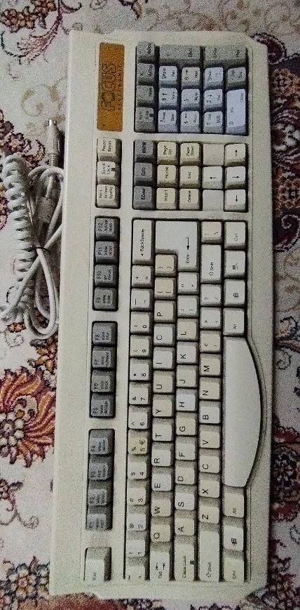 کیبرد قدیمی و کلکسیونی FOCUSمدل FK7800|قطعات و لوازم جانبی رایانه|نسیمشهر, |دیوار