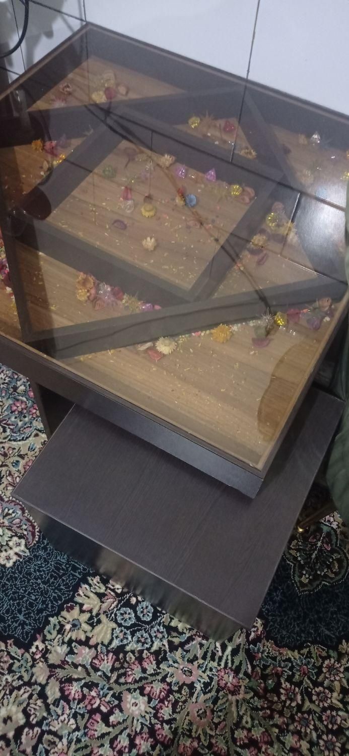 میز جلو مبلی با۴عدد عسلی سالم|مبلمان خانگی و میز عسلی|بافت, |دیوار