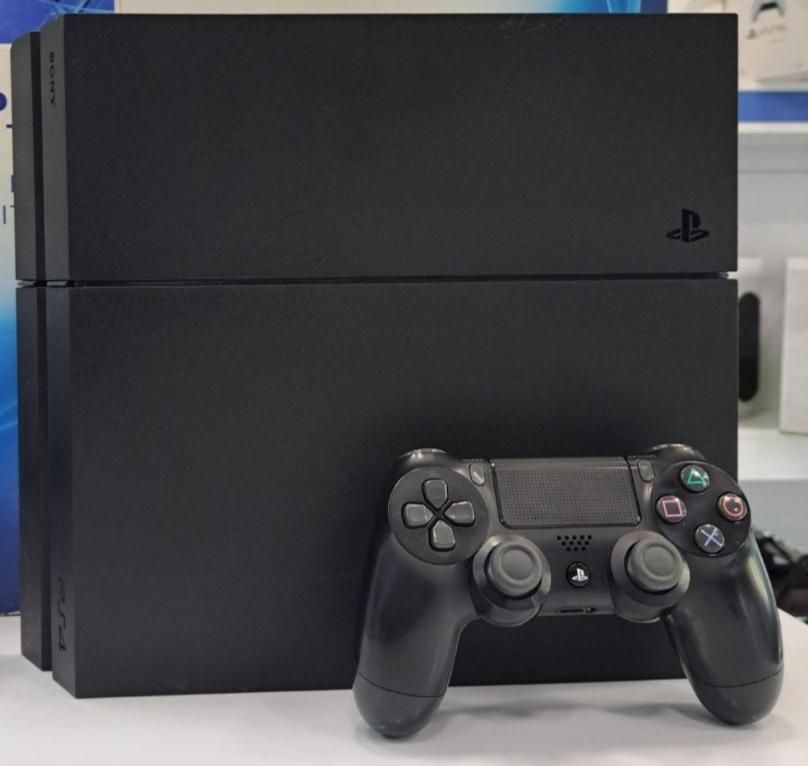 سونی ps4 فت کپی خور500گیگ به همراه 4تا دسته وفلش|کنسول، بازی ویدئویی و آنلاین|رشت, گیل|دیوار