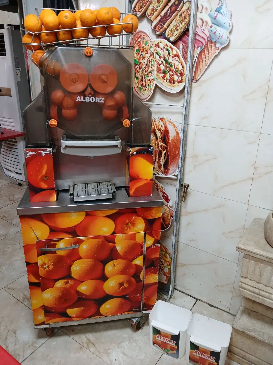 اب پرتقال و انار گیری|آبمیوه‌گیر و آب‌مرکبات‌گیر|تهران, عبدل‌آباد|دیوار