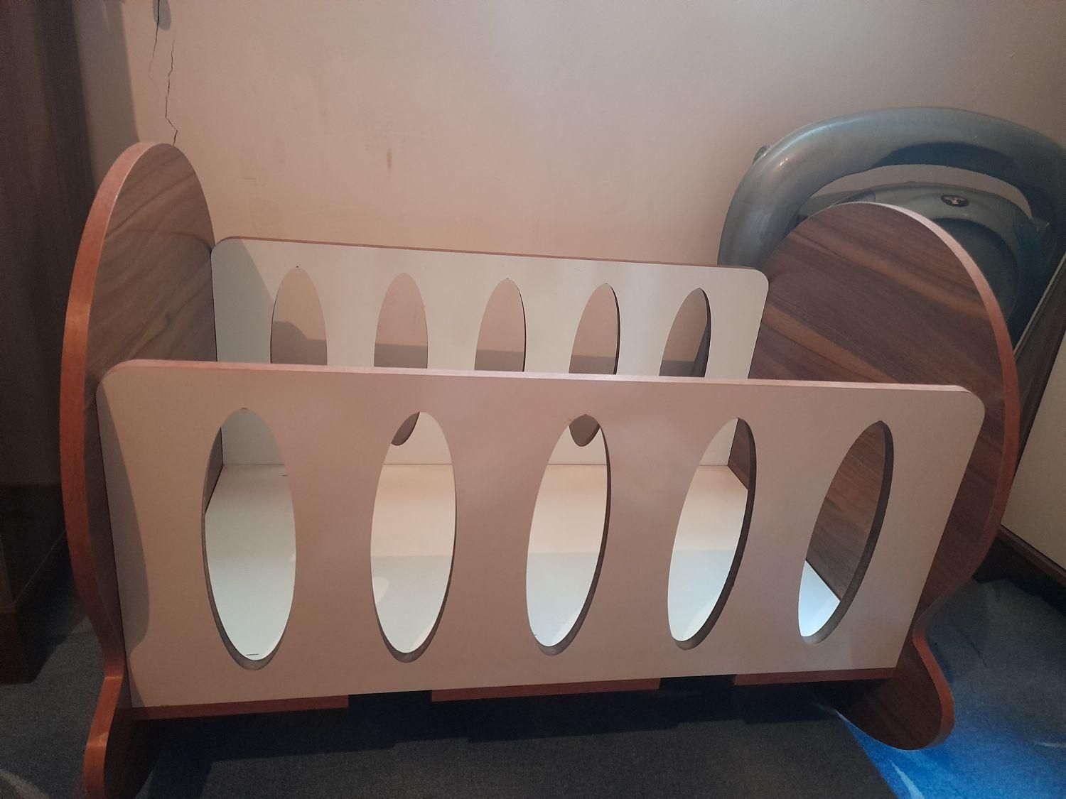 ننوی بچه|تخت و صندلی بچه|ارومیه, |دیوار