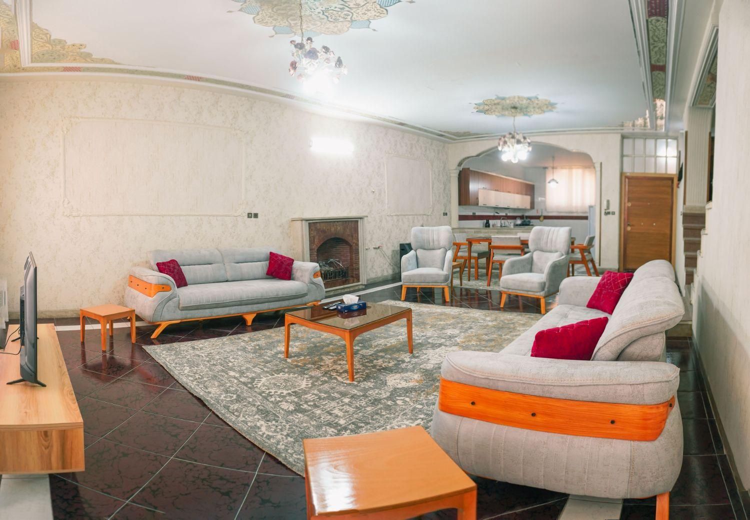 منزل مبله با امکانات کامل رفاهی|اجارهٔ کوتاه‌مدت آپارتمان و سوئیت|شیراز, فرهنگ شهر|دیوار