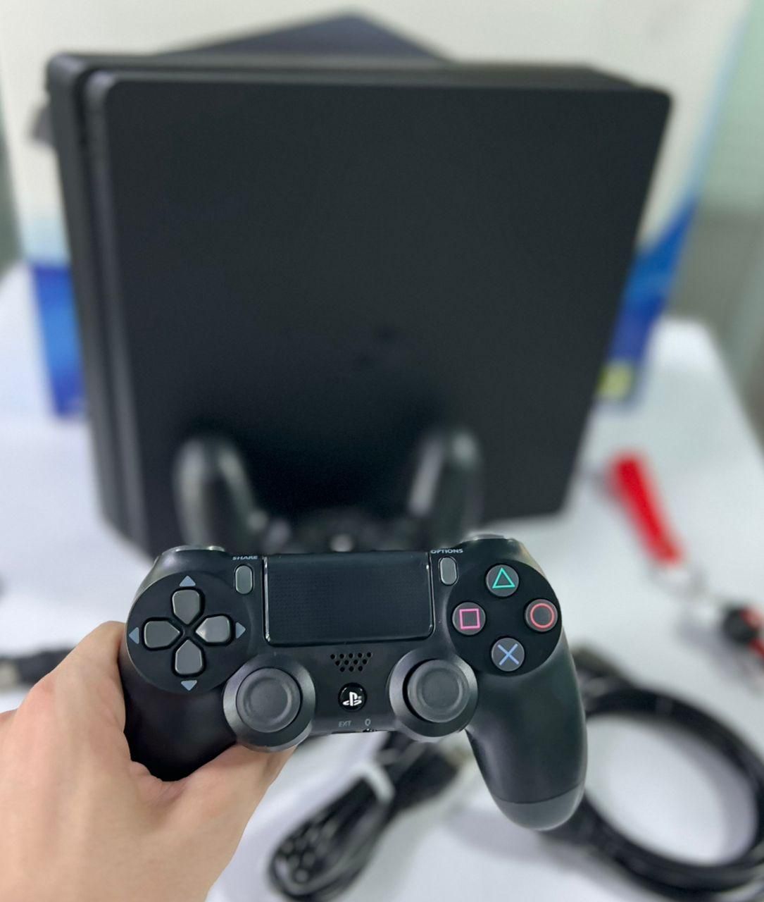 ps4 slim کپی خور اخرین مدل|کنسول، بازی ویدئویی و آنلاین|تهران, جمهوری|دیوار