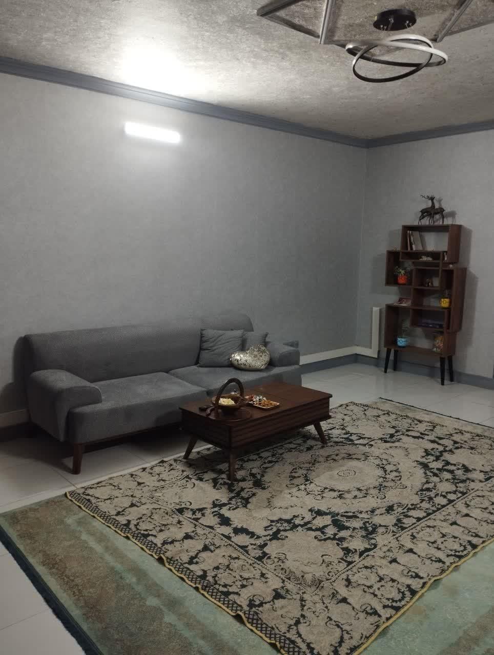 آپارتمان 85 متری دو خواب پارکینگ اختصاصی|اجارهٔ آپارتمان|مشهد, ایمان|دیوار