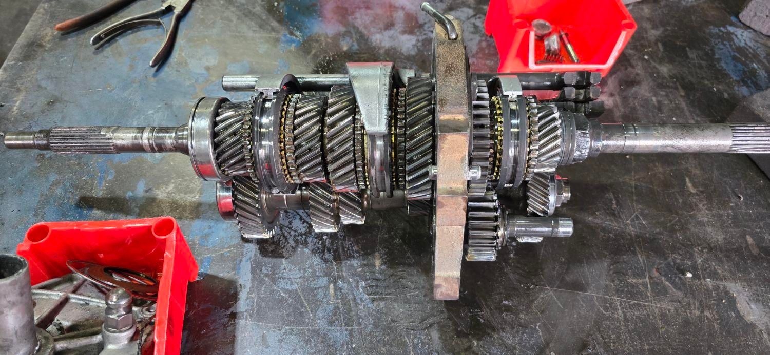 شاگرد مکانیک ماهر و نیمه ماهر|استخدام صنعتی، فنی، مهندسی|تهران, مشیریه|دیوار