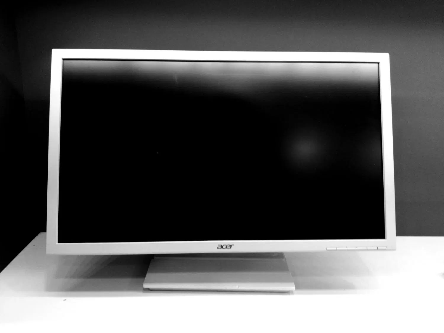 مانیتور Acer اینچ۲۴|رایانه رومیزی|اصفهان, گلزار|دیوار