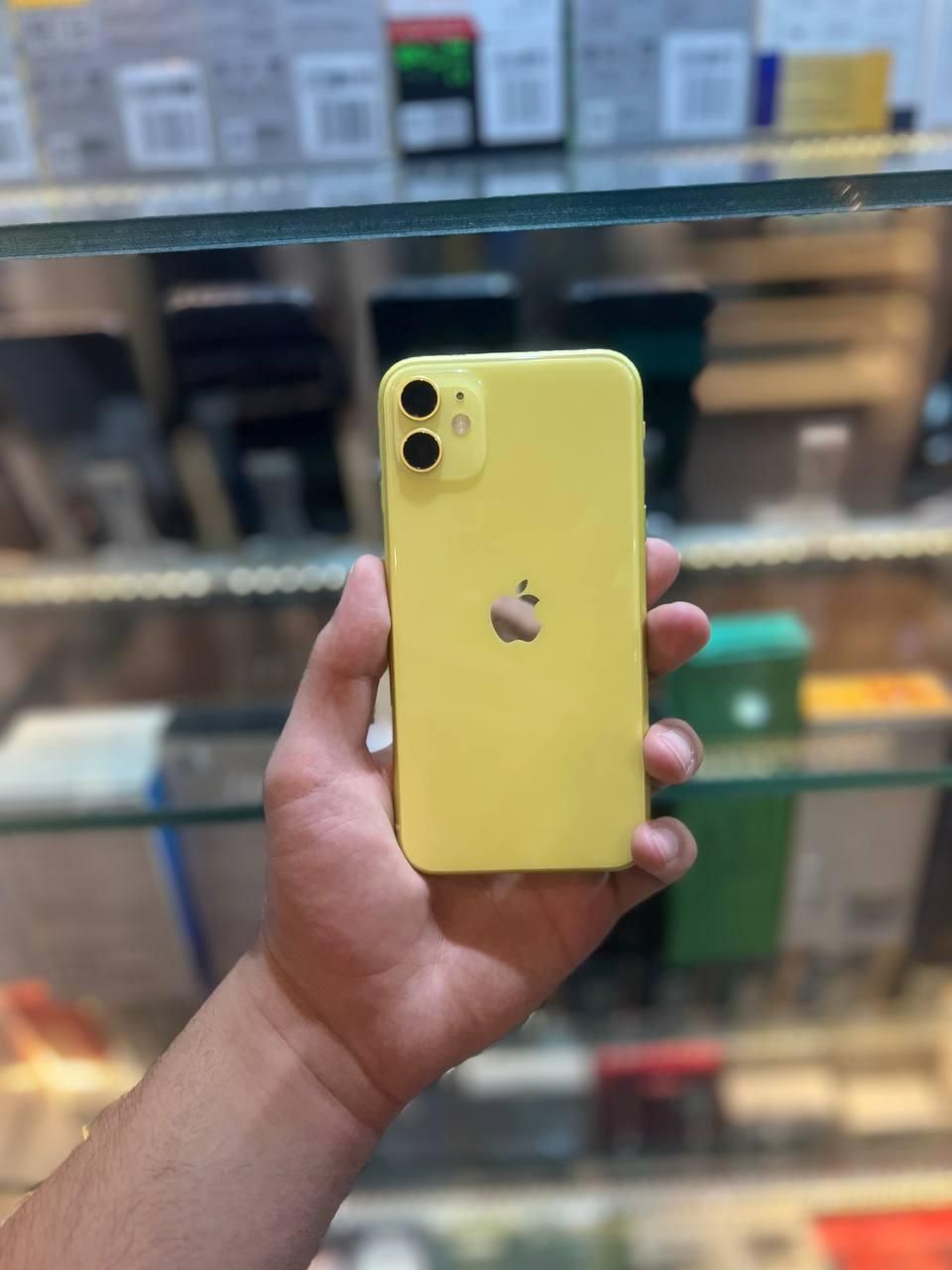 اپل iPhone 11 با حافظهٔ ۶۴ گیگابایت|موبایل|مشهد, احمدآباد|دیوار