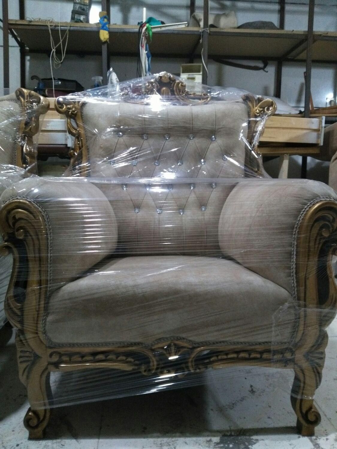 تولید و تعمیرانواع مبلمان  زارعی|خدمات پیشه و مهارت|قروه, |دیوار