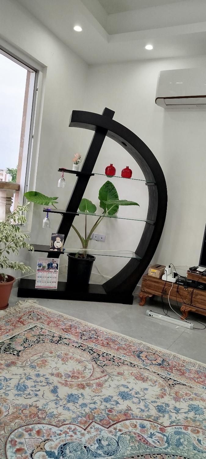 بوفه در حد نو|بوفه، ویترین، کنسول|رشت, پیرکلاچای|دیوار