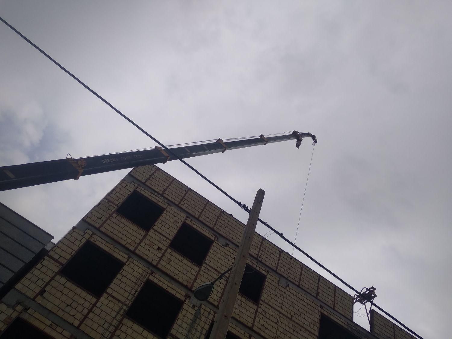 جرثقیل ۷تن ۱۰تن ۳تن ۲۰تن ۳۰تن ۵۰تن کفی ۱۰چرخ|خدمات حمل و نقل|قم, آذر (نکویی)|دیوار