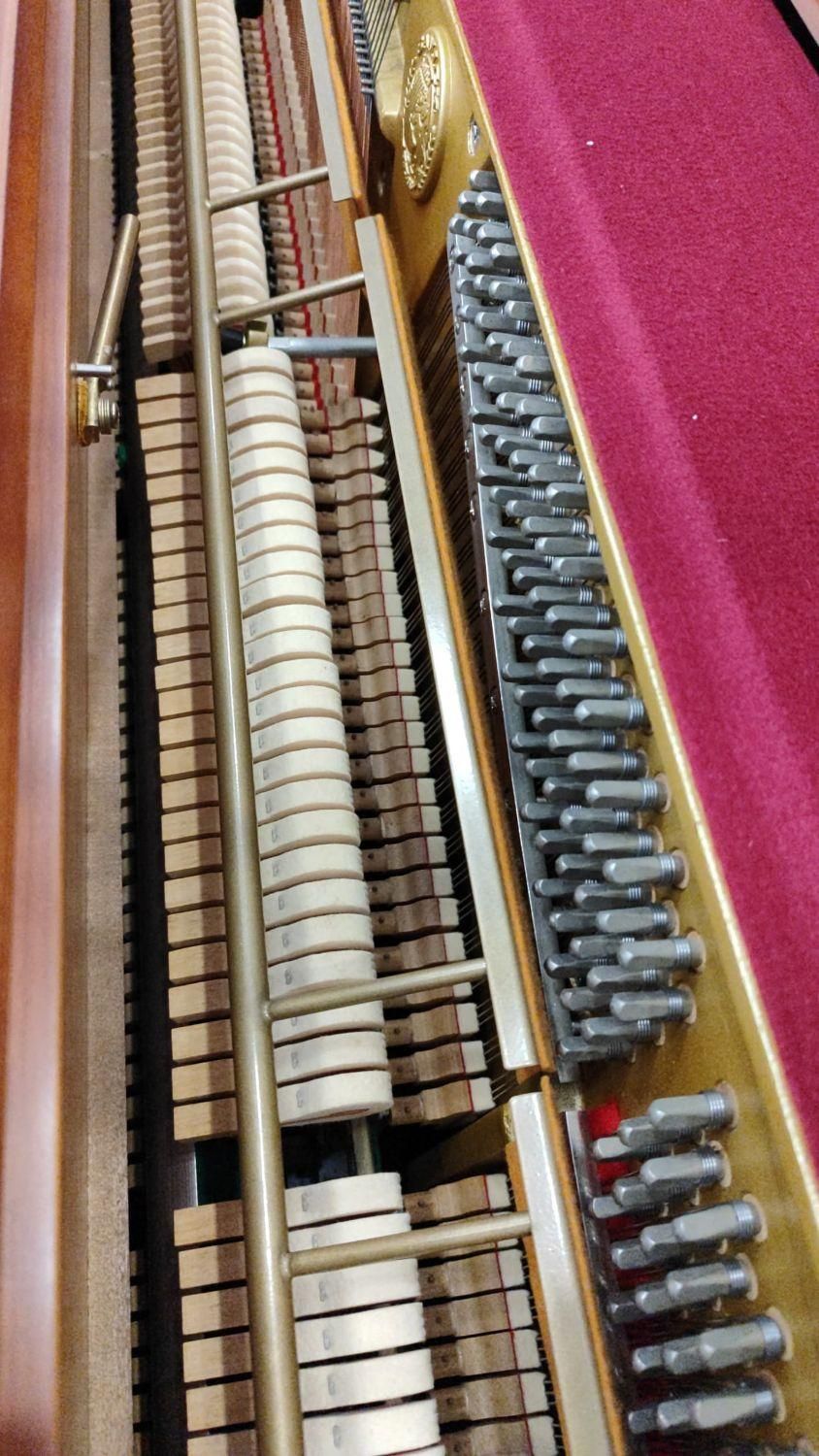 piano akostik samik|پیانو، کیبورد، آکاردئون|اصفهان, سعادت‌آباد|دیوار