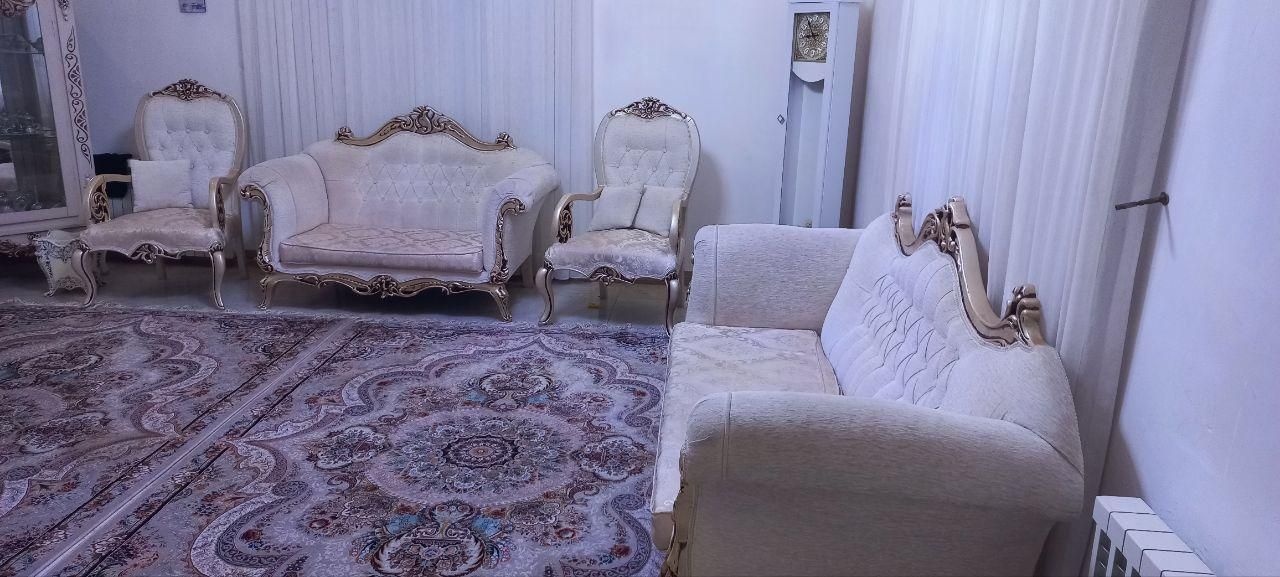 مبل ۷ نفره ژوبین|مبلمان خانگی و میز عسلی|رشت, سیا اسطلخ|دیوار