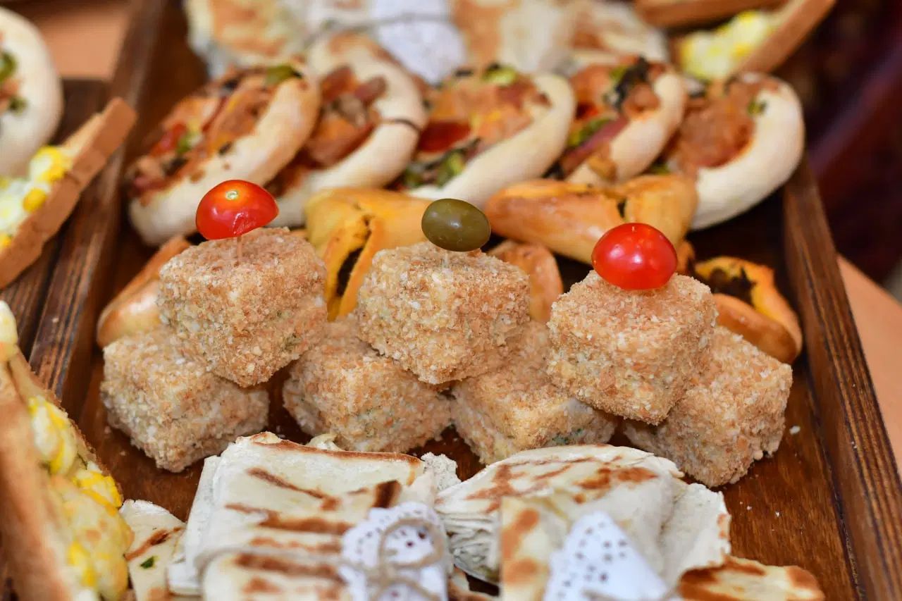 سفارش غذا و فینگرفود کوکیت|خوردنی و آشامیدنی|تهران, کوهسار|دیوار