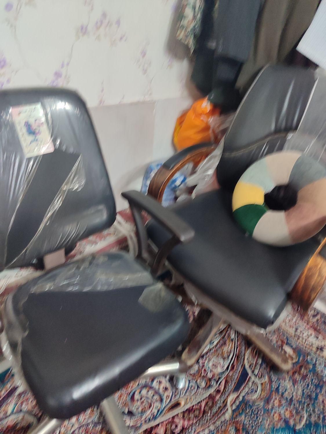 صندلی چرخدار جک دار|مبلمان اداری|مشهد, فرودگاه|دیوار